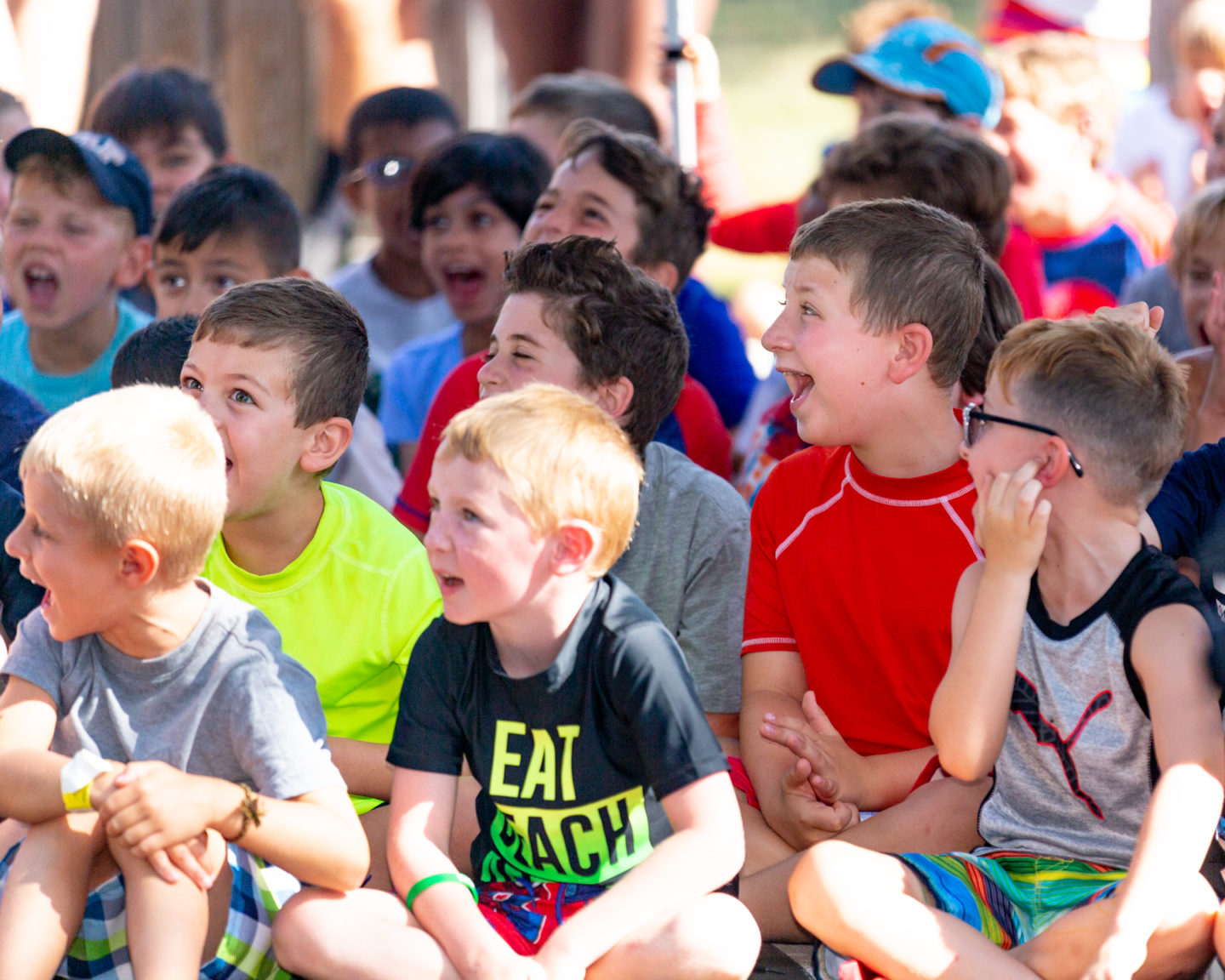 young school children entertained by Hollyrock Entertainment